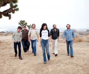 Nicki Bluhm